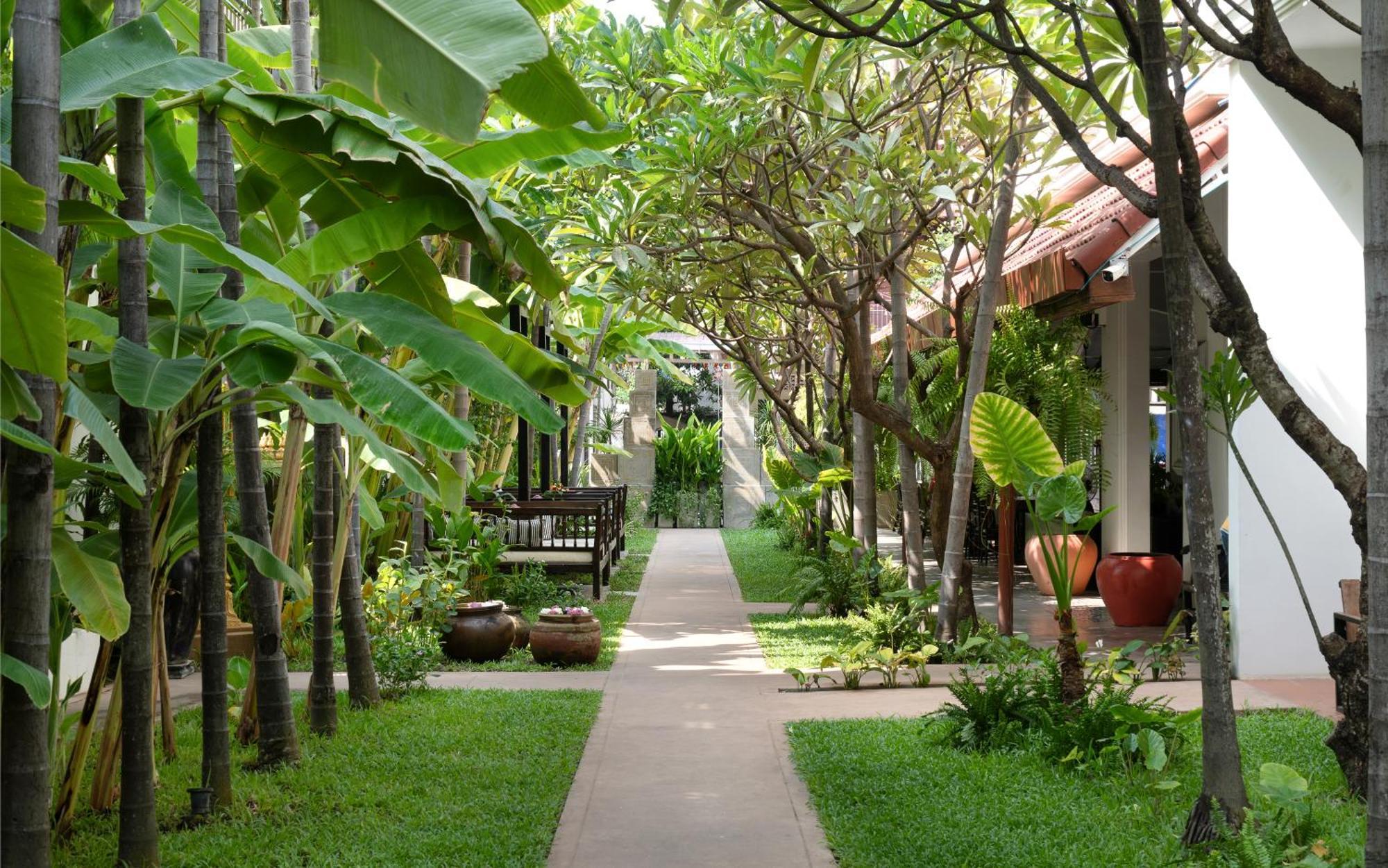 The Urban Siem Reap Exterior foto
