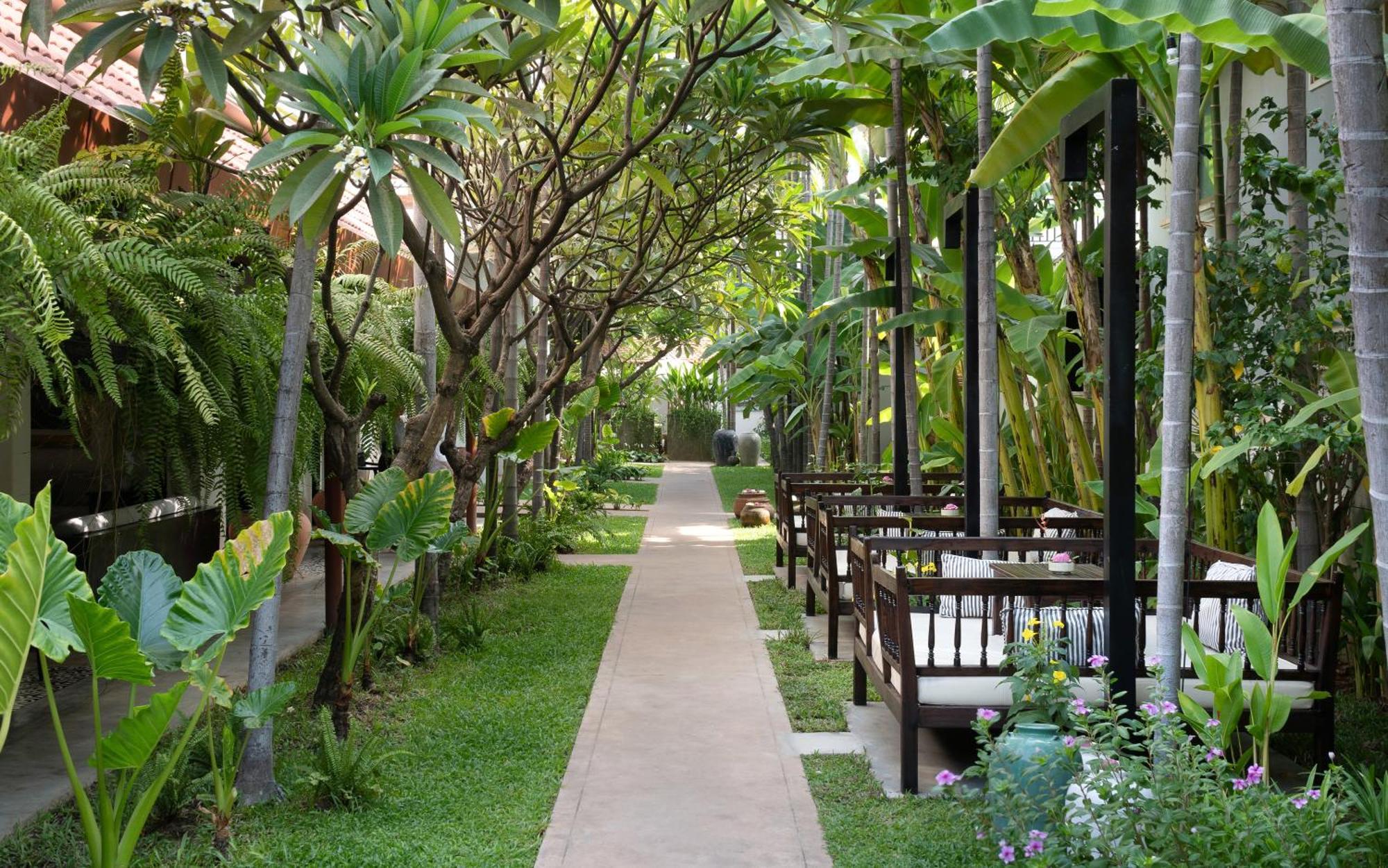 The Urban Siem Reap Exterior foto