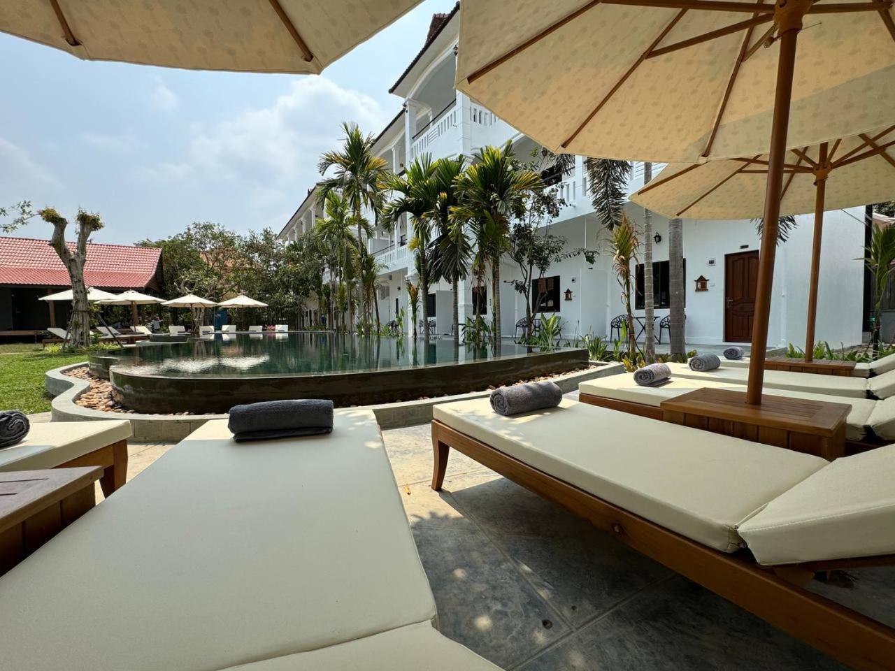 The Urban Siem Reap Exterior foto